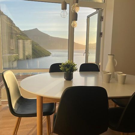 Unique Sea & Landscape View And Spacious Apartment Klaksvík Exterior foto