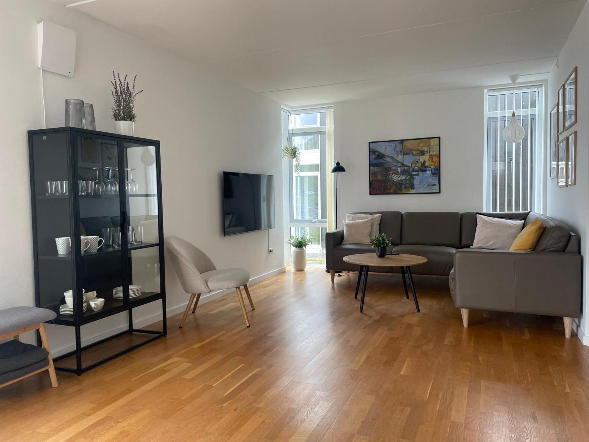 Unique Sea & Landscape View And Spacious Apartment Klaksvík Exterior foto